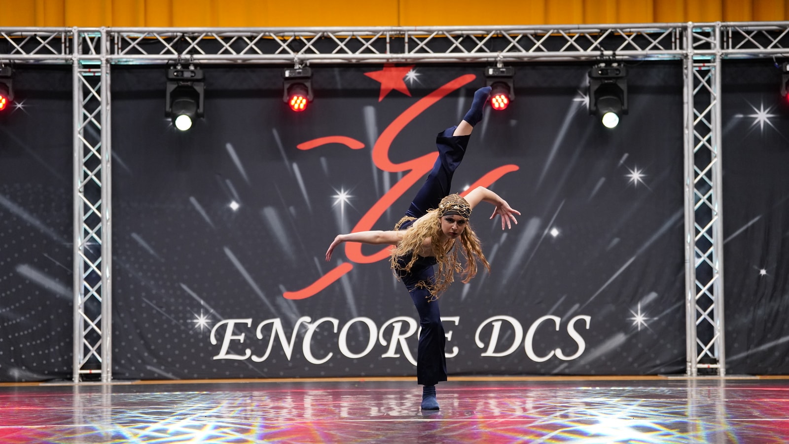 CaRu Entertainment solo dancer at Encore DCS
